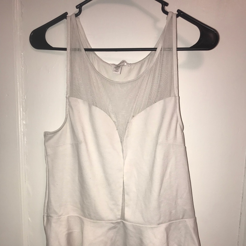 White tank
